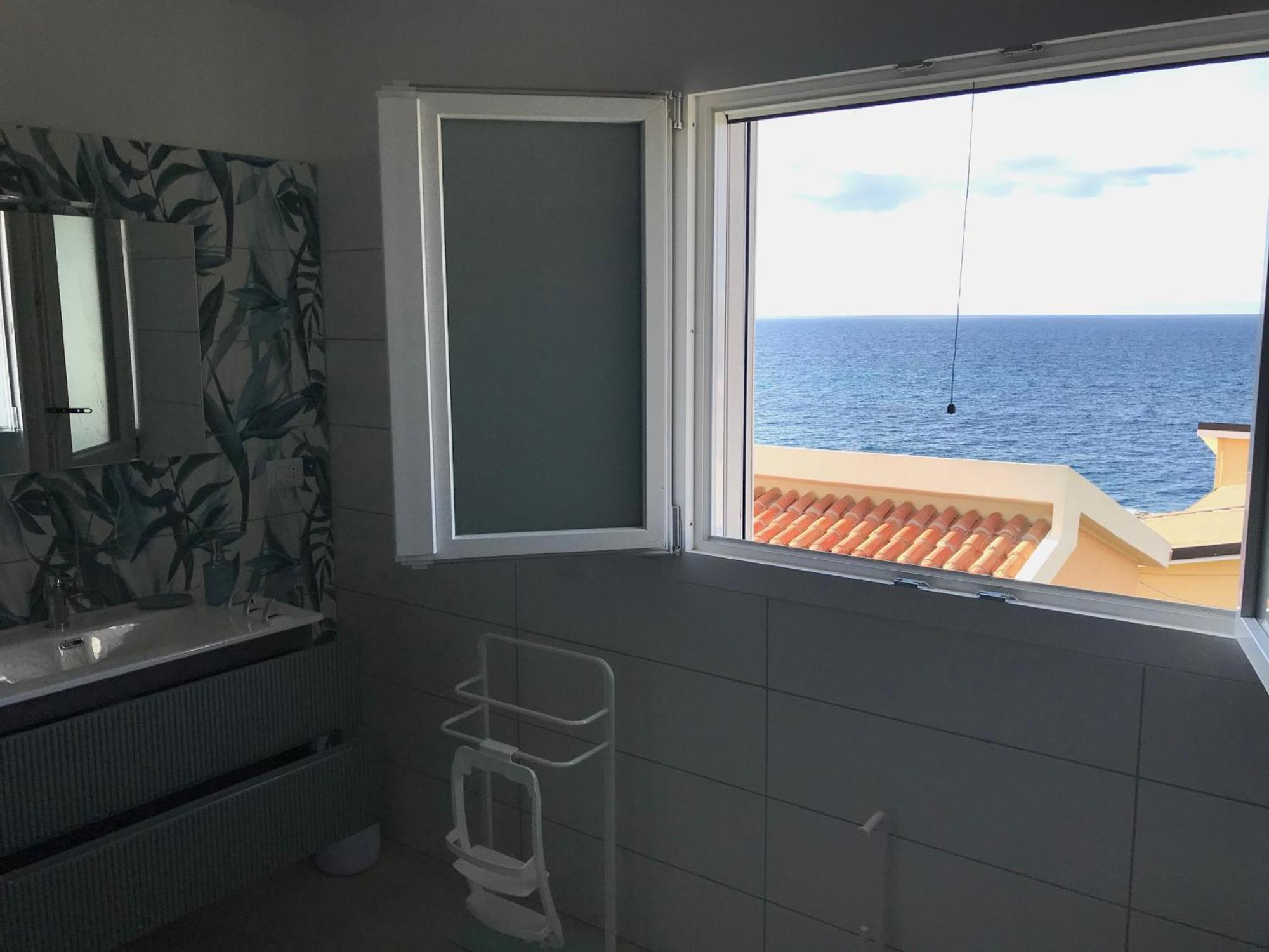 B&B L'Albero Dei Limoni Portoscuso Ngoại thất bức ảnh